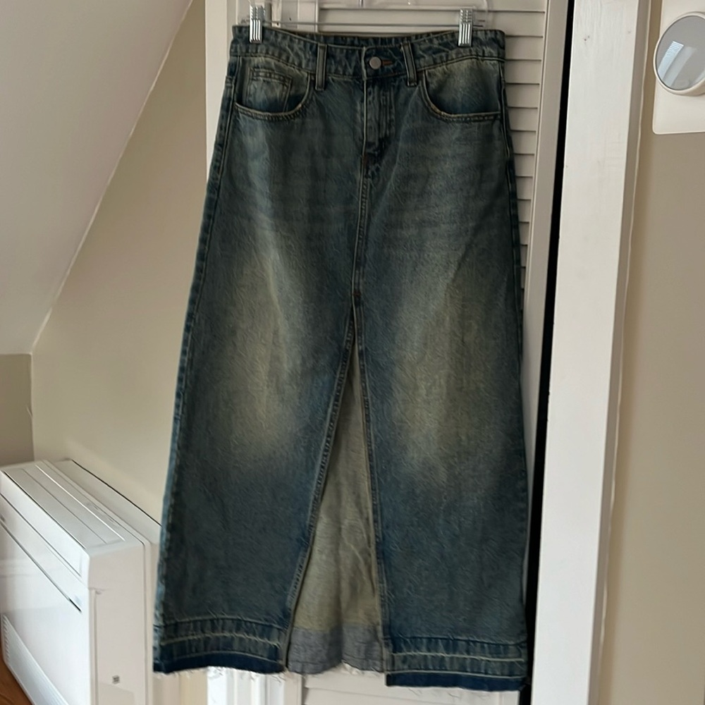 BDG denim maxi skirt. Size M